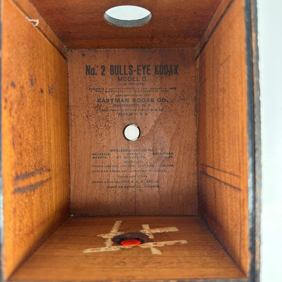 1896 Kodak No. 2 Bulls-Eye Model D Box Camera Vintage Collectible Display - Picture 2 of 16
